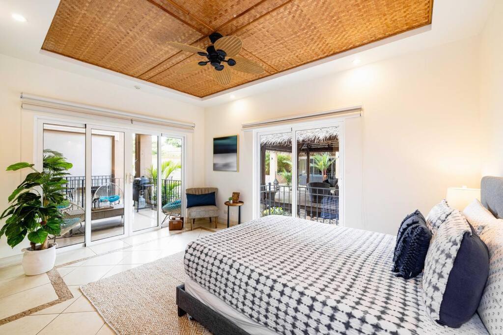 Апартаменты Playa Palapa~Steps From The Ocean! Тамариндо Экстерьер фото